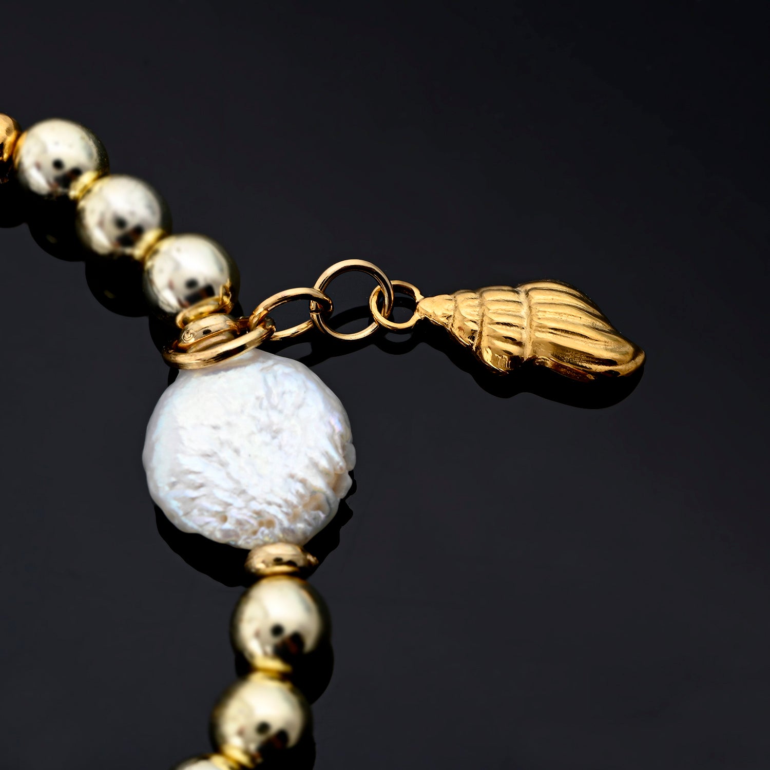 Isola Charm Bracelet (Compass, Seashell, Blue Starfish)